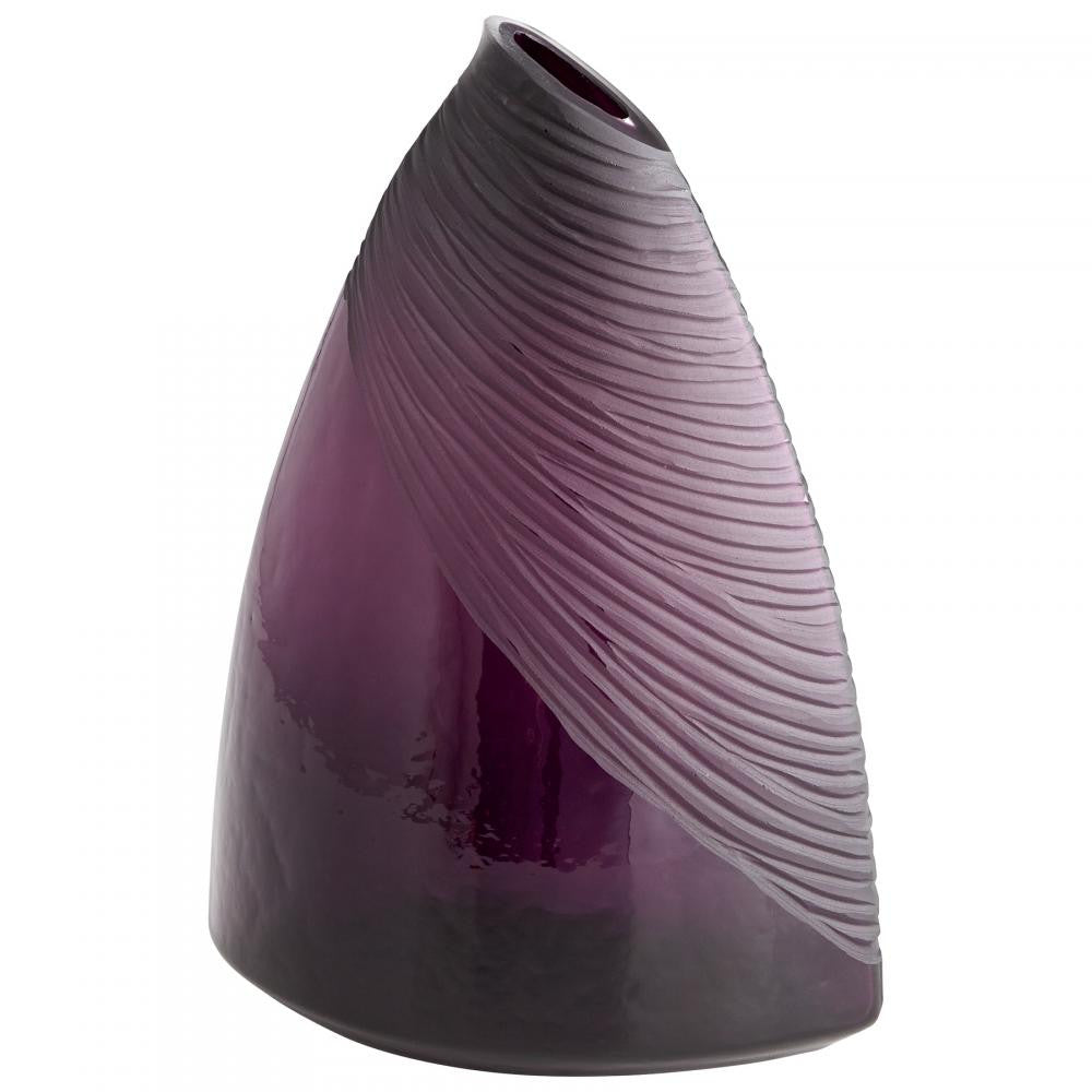 Cyan Design Mount Amethyst Vase 6.5"D