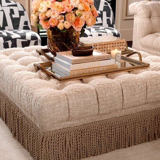Eichholtz Dorantes Ottoman, Bouclé Sonata Cream (A118729)
