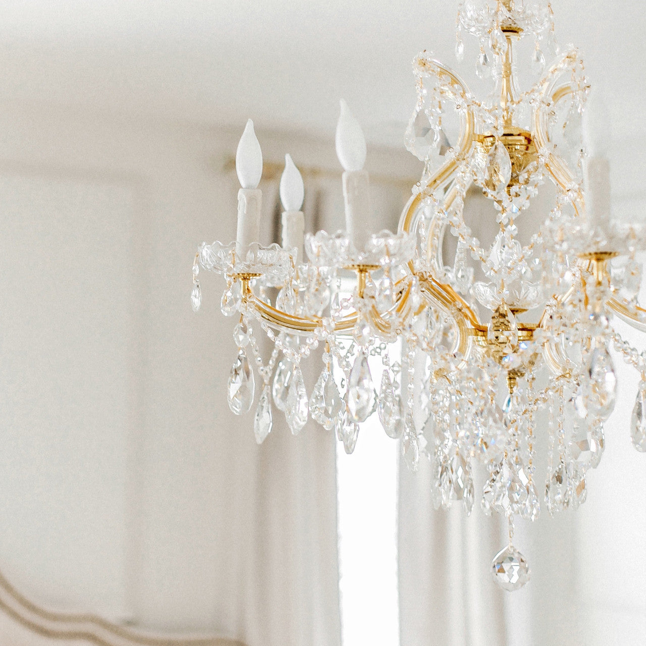 Chandeliers-Crystorama-4408
