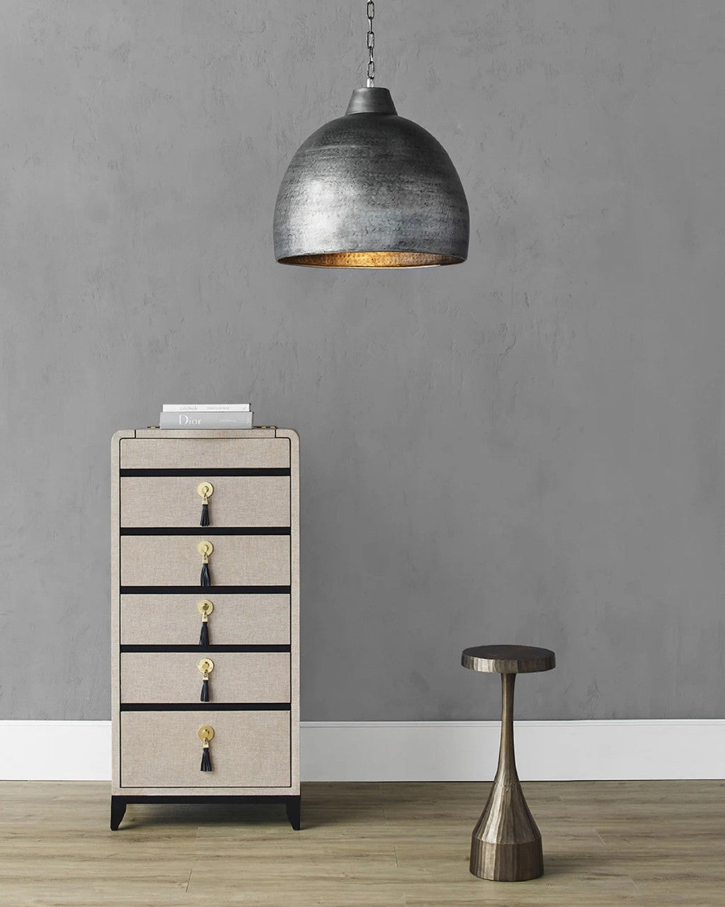 Pendants-Currey-9782