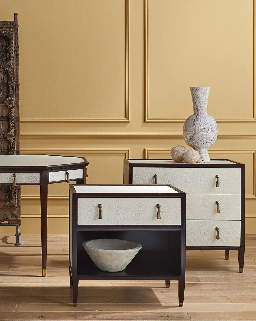 Furniture-Currey-3000-0141