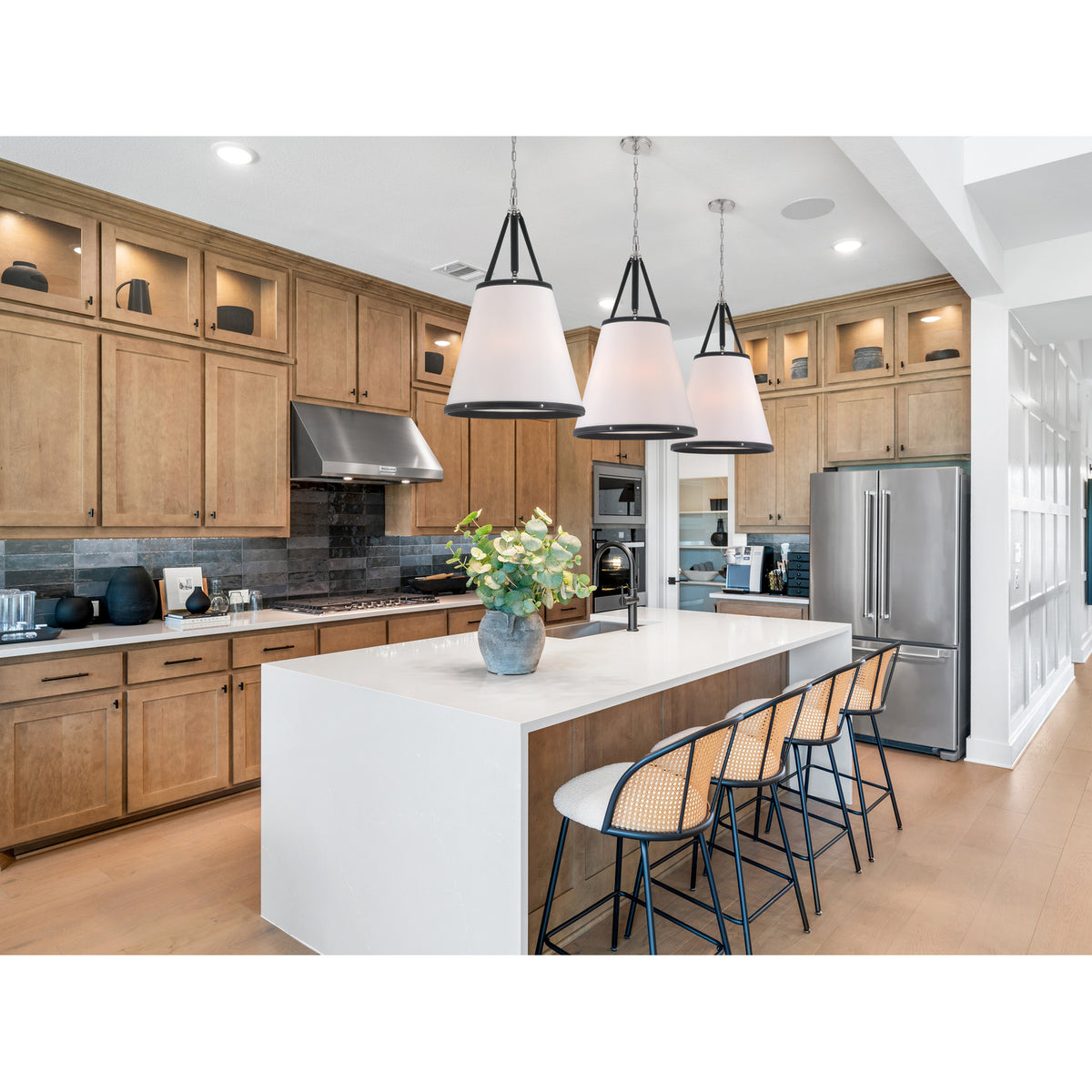 Libby Langdon Callahan 6-Light Pendant