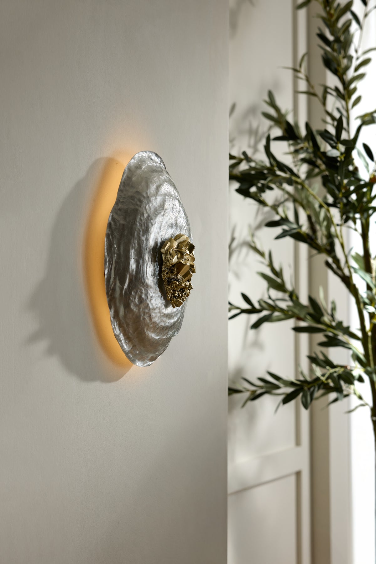 Nome Sconce