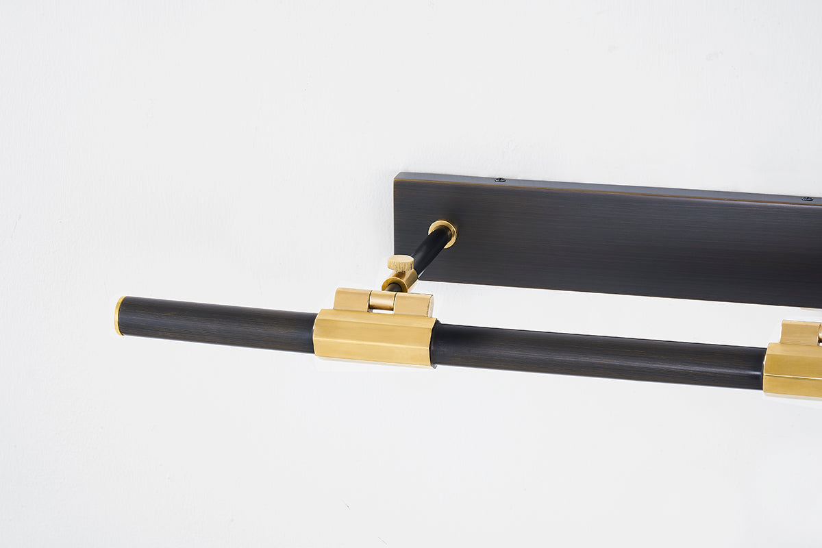 Hudson Valley Melbourne 23.75" Picture Light Aged Brass detail view 8