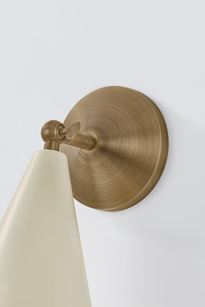 Hudson Valley Pawley Wall Sconce Historic Bronze / Soft Sand detail view 4