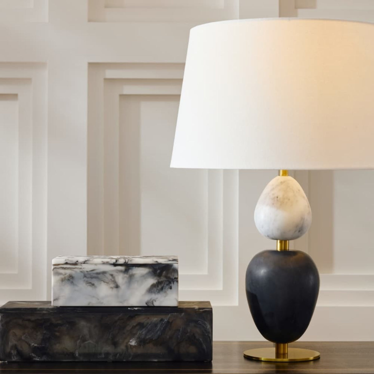 Aubrey Lamp