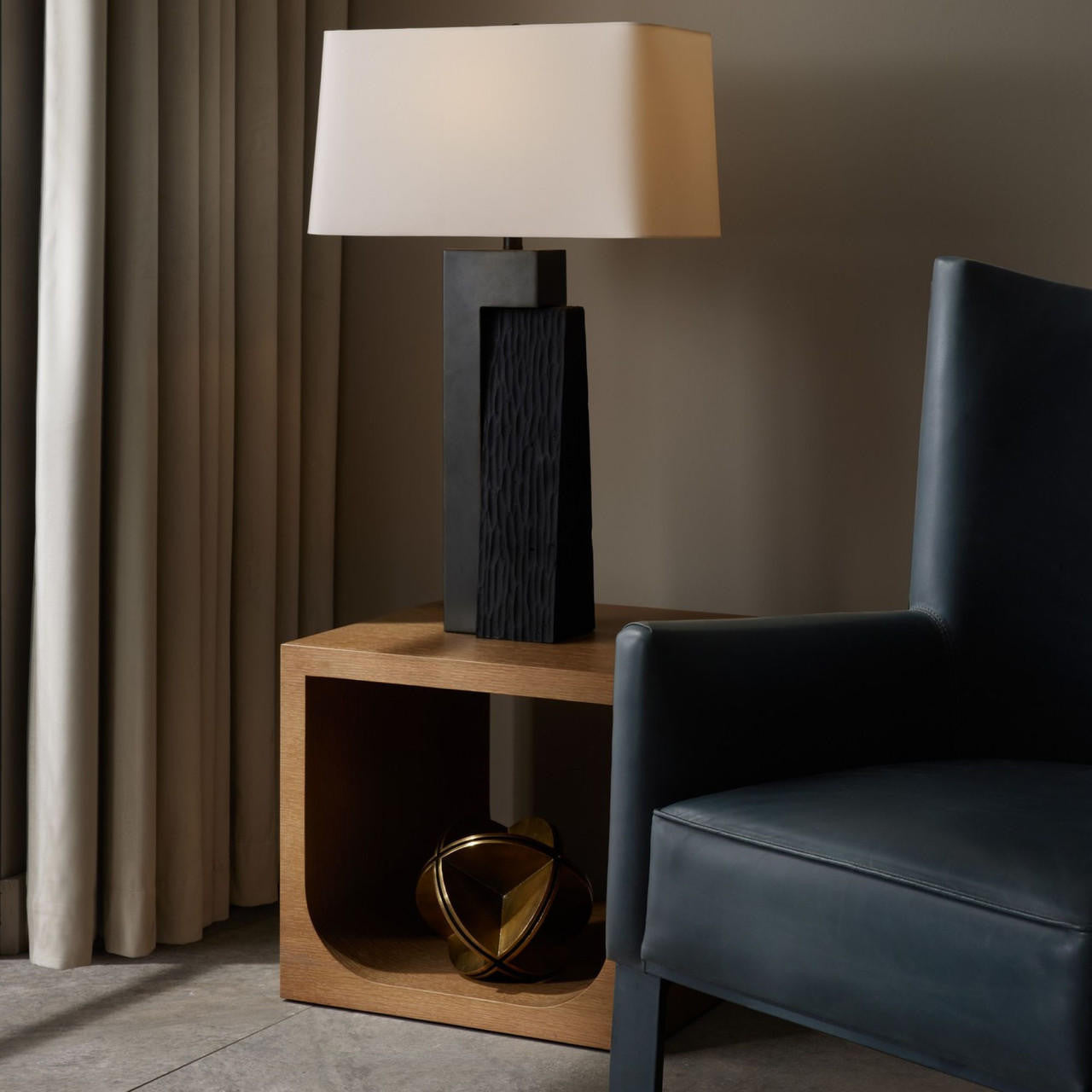 Furniture-Arteriors Home-FRI09