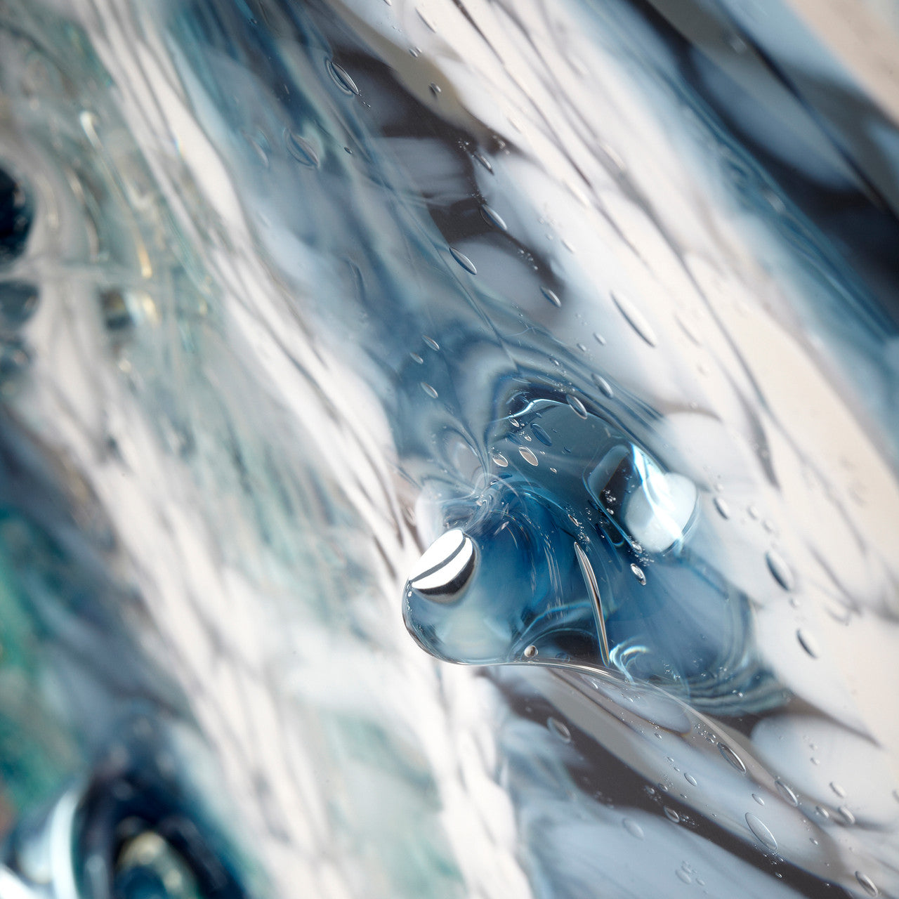 Cyan Design Abyss Plate