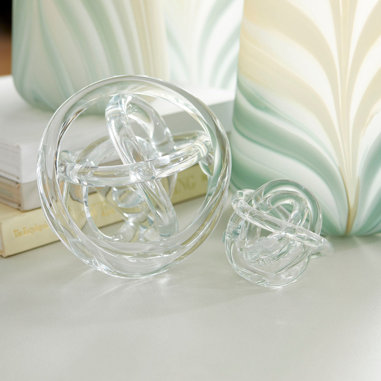 Cyan Design Knotty Filler
