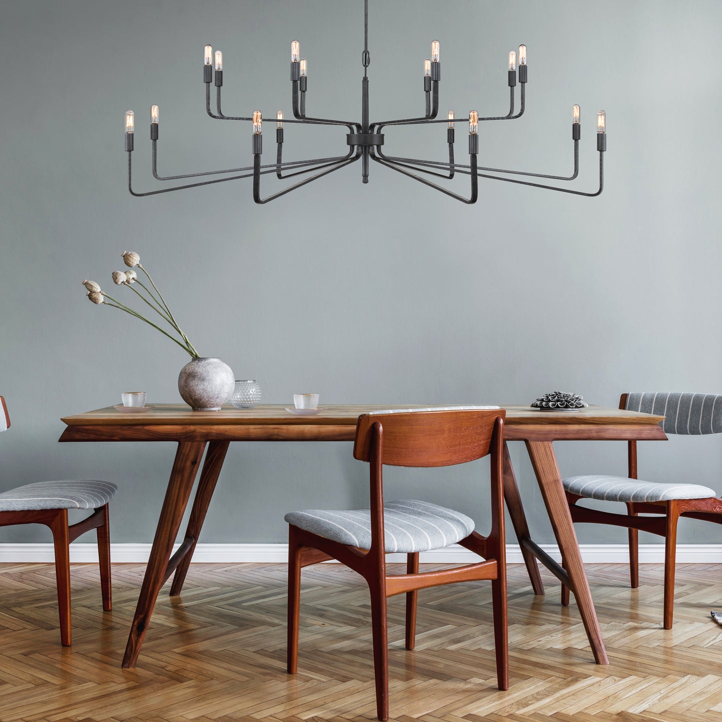 Salem 16-Light Chandelier in Forged Iron