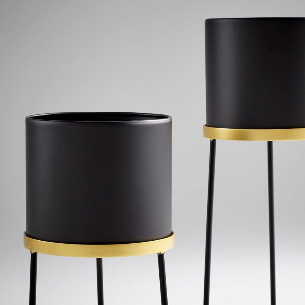 Cyan Design Liza Stand