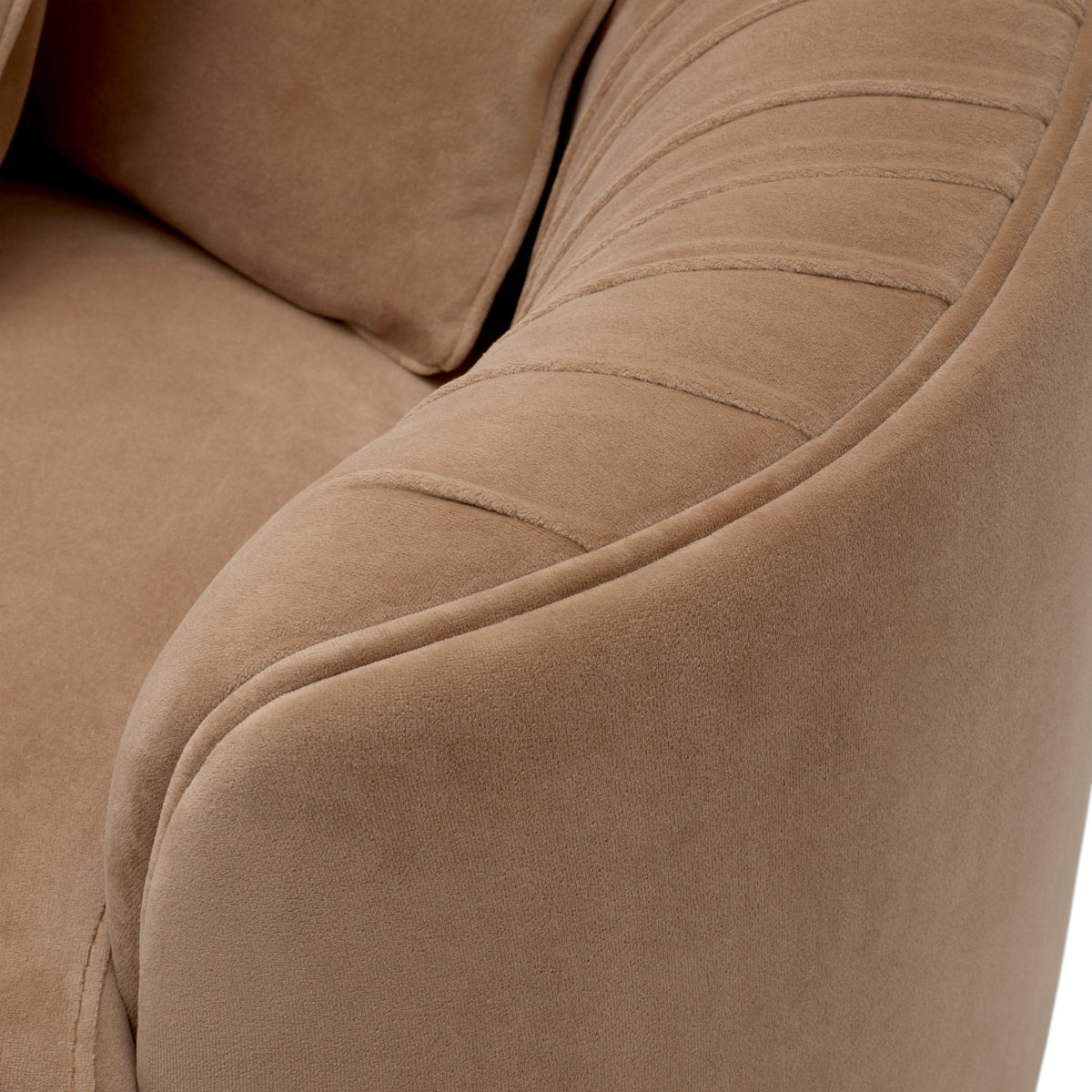Eichholtz Jameson Sofa, Amaro Camel, Black Feet (118991)