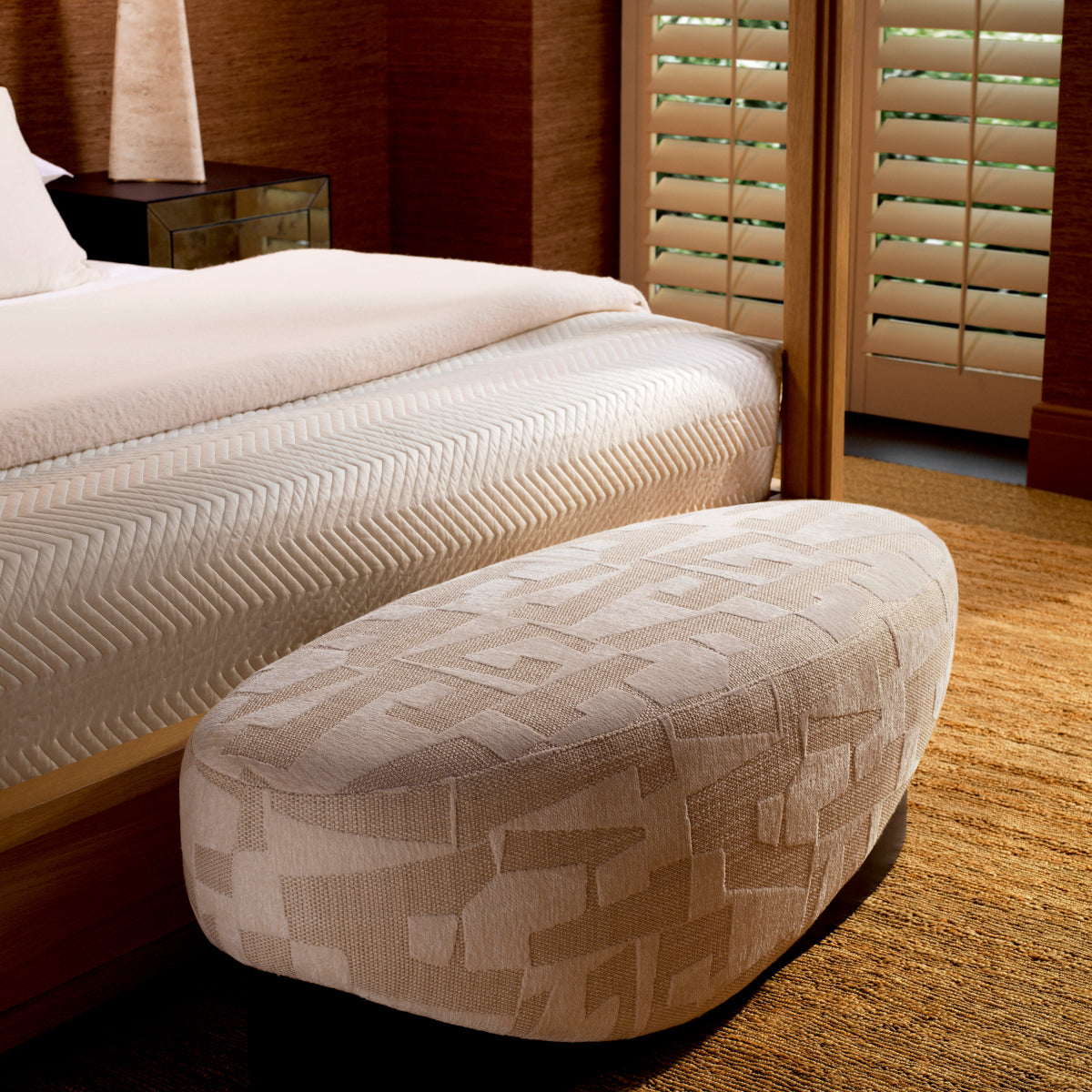 Eichholtz Raymond Bench, Brooklyn Sand, Oak Veneer (A119244)