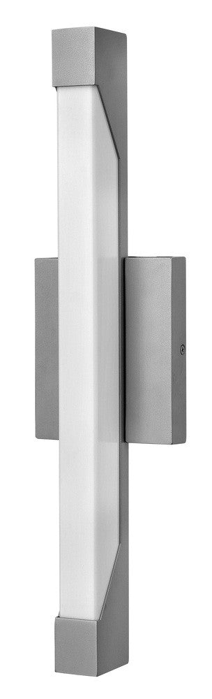 Hinkley Vista Outdoor Wall Mount Lantern Titanium