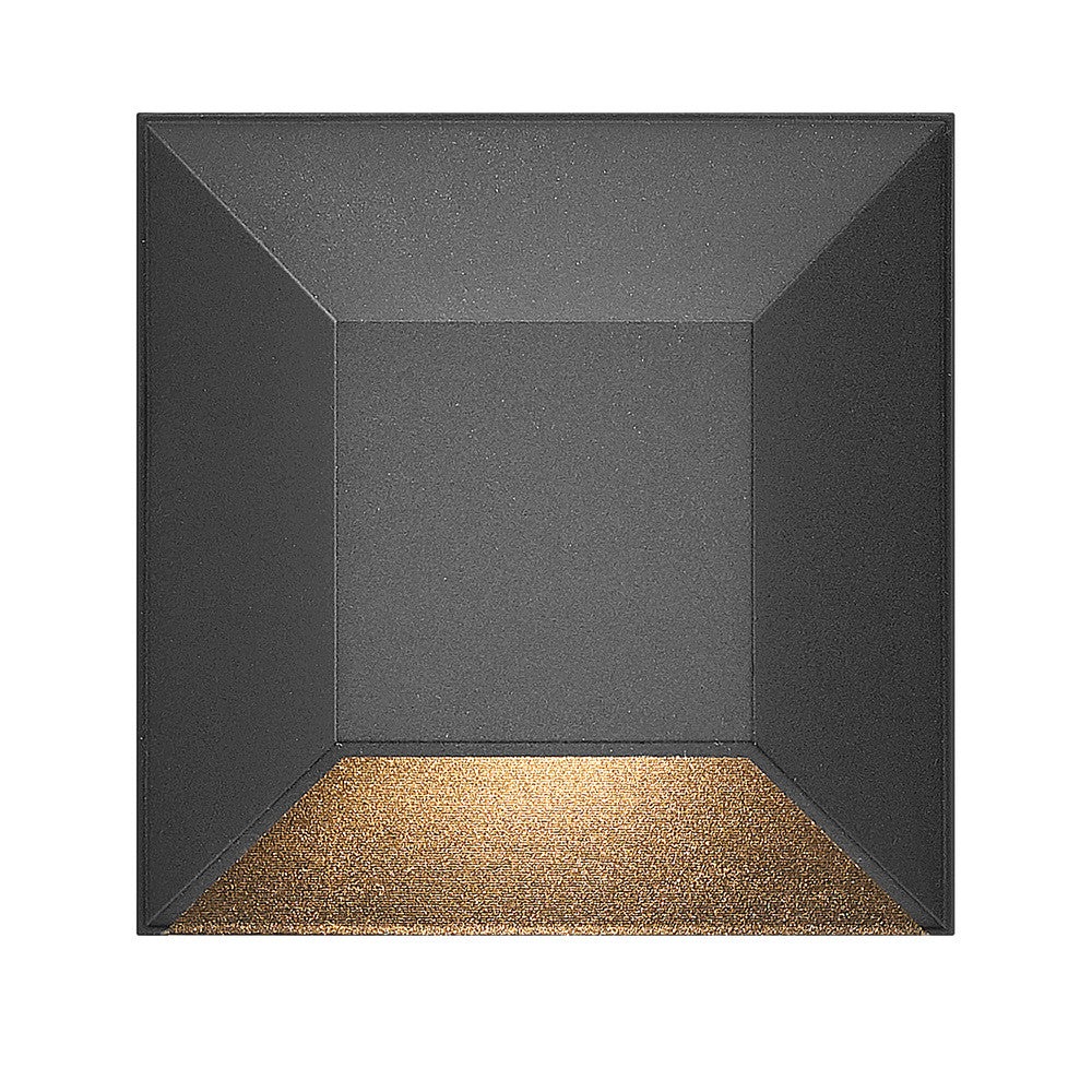 Hinkley Nuvi LED Outdoor Landscape Deck Sconce Black