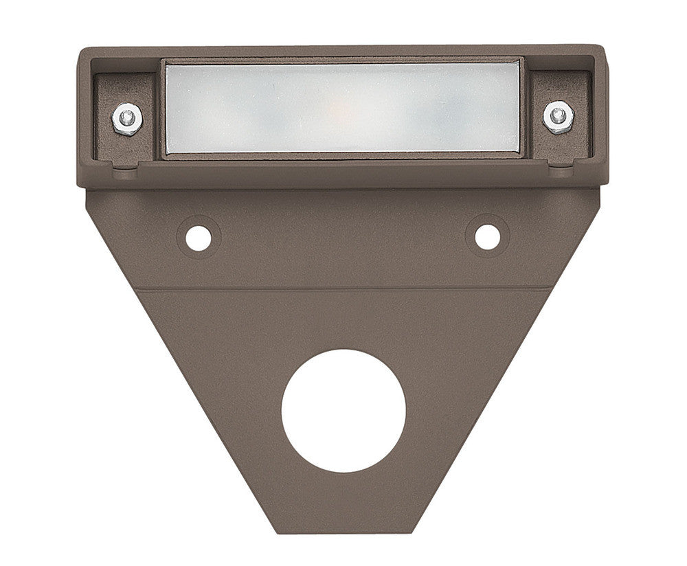 Hinkley Nuvi LED Outdoor Landscape Deck Sconce Bronze