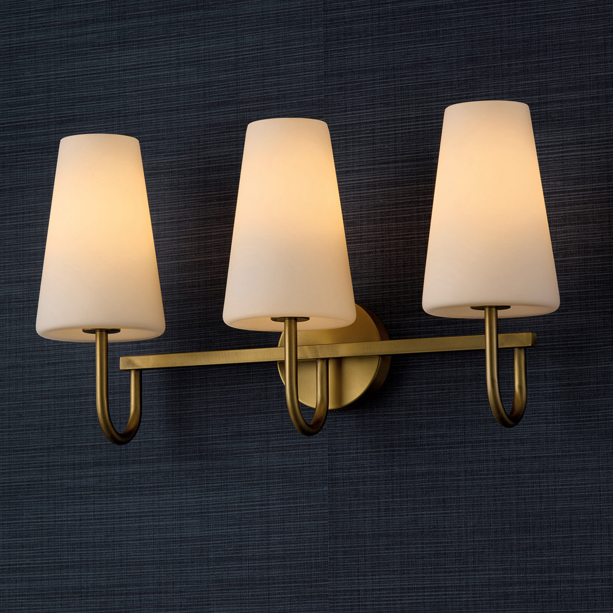 Capital Averitt Vanity