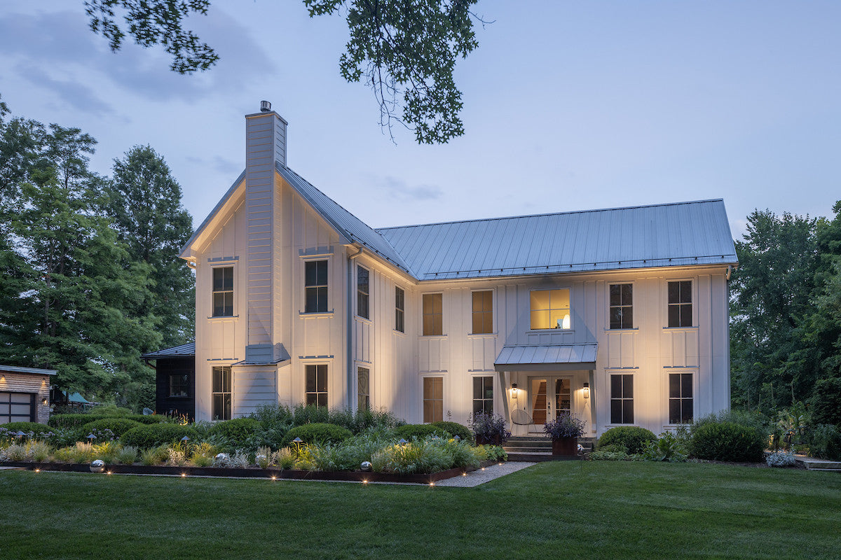 Exterior-Hinkley-HL2305