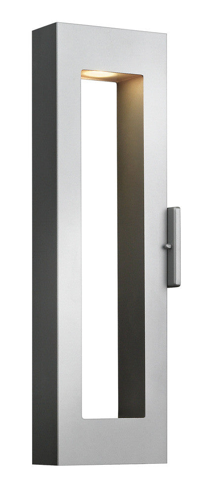 Exterior-Hinkley-HL1644