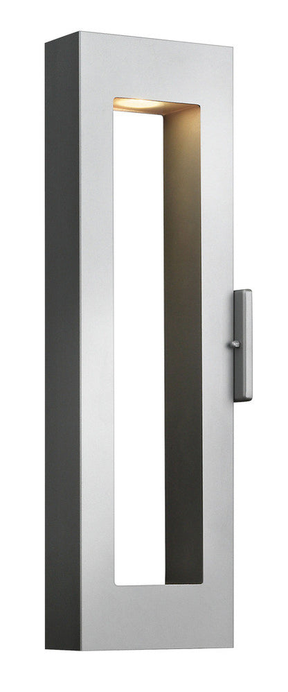 Exterior-Hinkley-HL1644