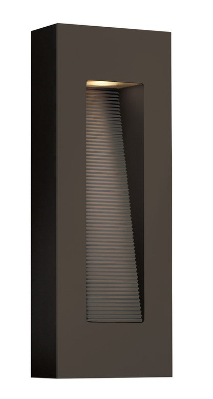 Hinkley Luna Outdoor Wall Lantern Bronze