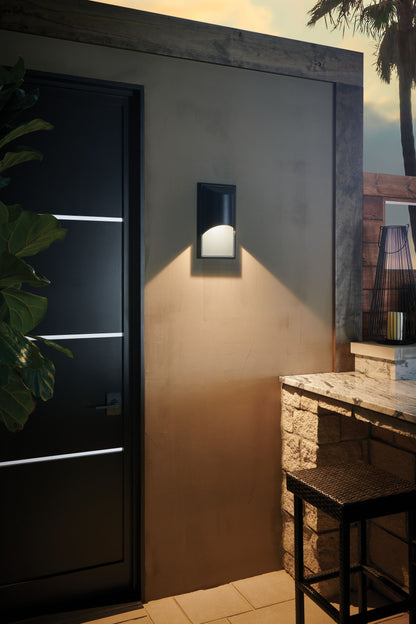 Hinkley Cascade Outdoor Wall Mount Lantern Black