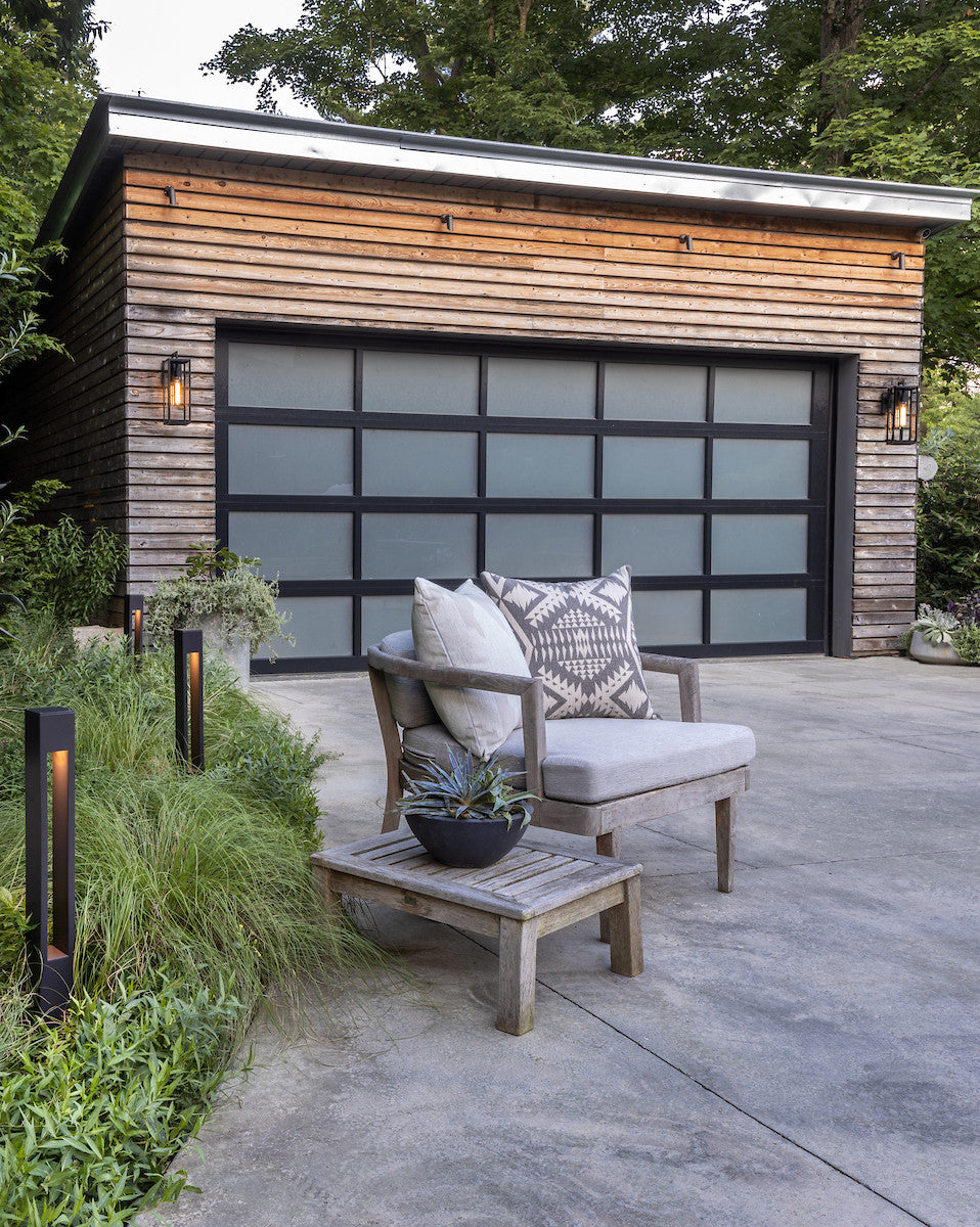 Hinkley Atlantis Outdoor Landscape Bollard Light Titanium