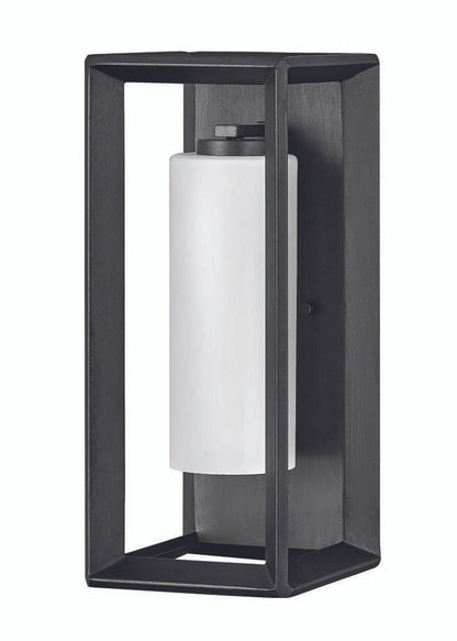 Exterior-Hinkley-HL29302