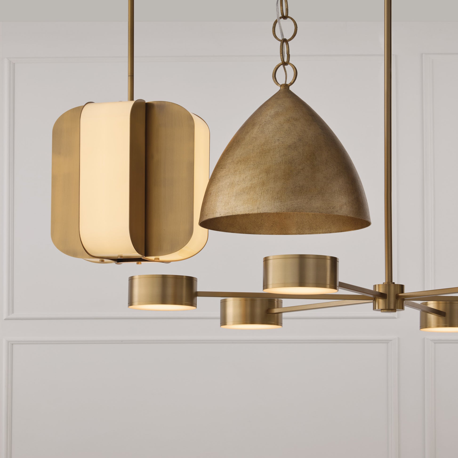 Capital Francesca Small Pendant in Feathered Gold