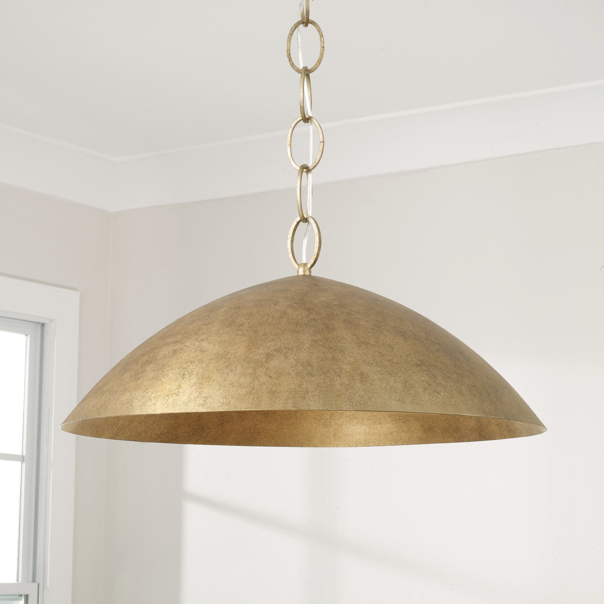 Capital Francesca Medium Pendant in Feathered Gold