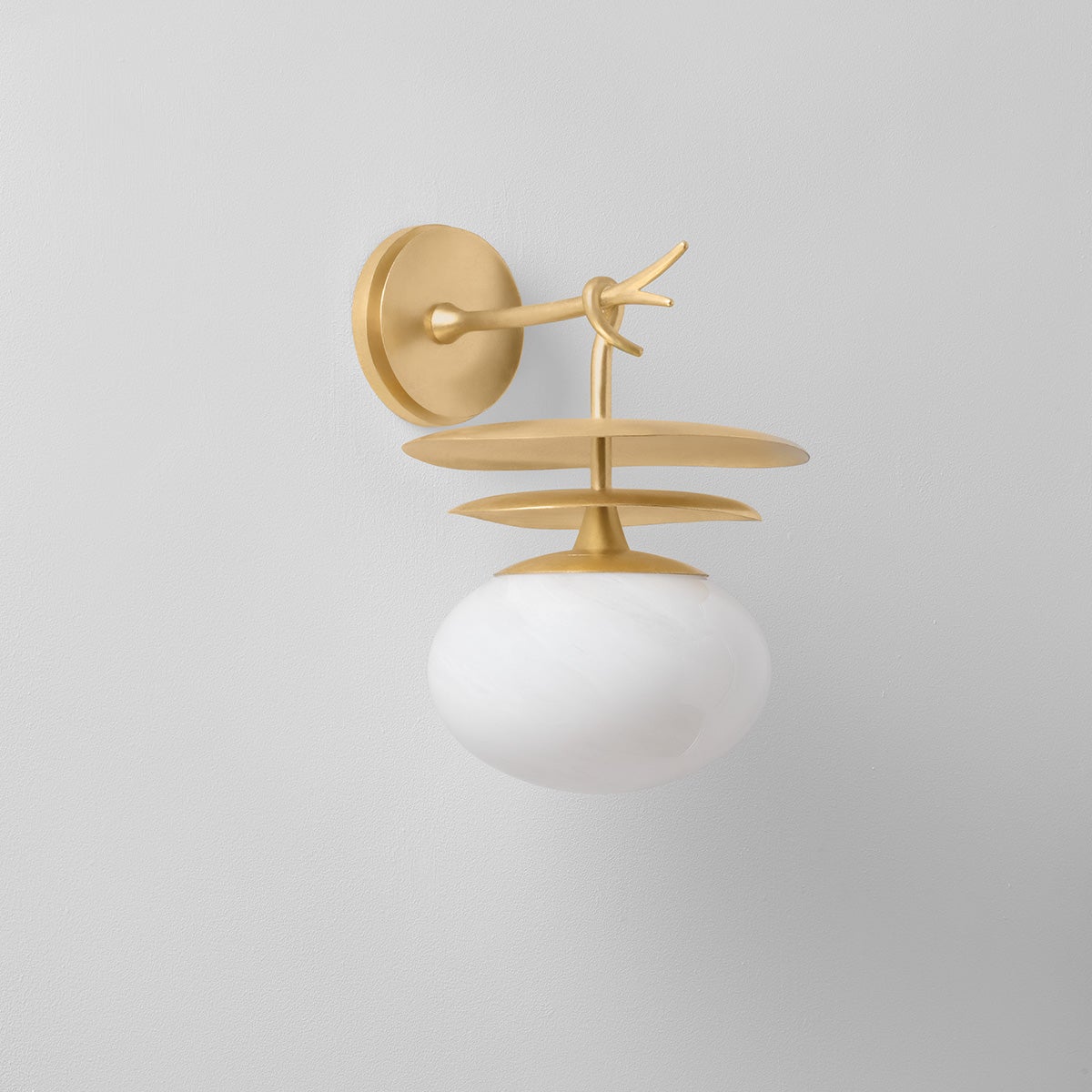 Corbett Ceylon Wall Sconce Vintage Gold Leaf Detail 3