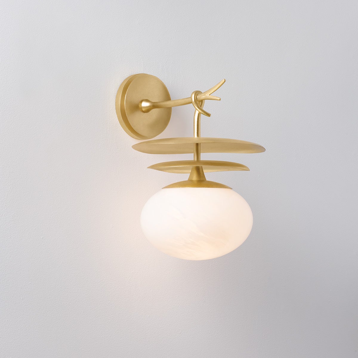 Corbett Ceylon Wall Sconce Vintage Gold Leaf Detail 2