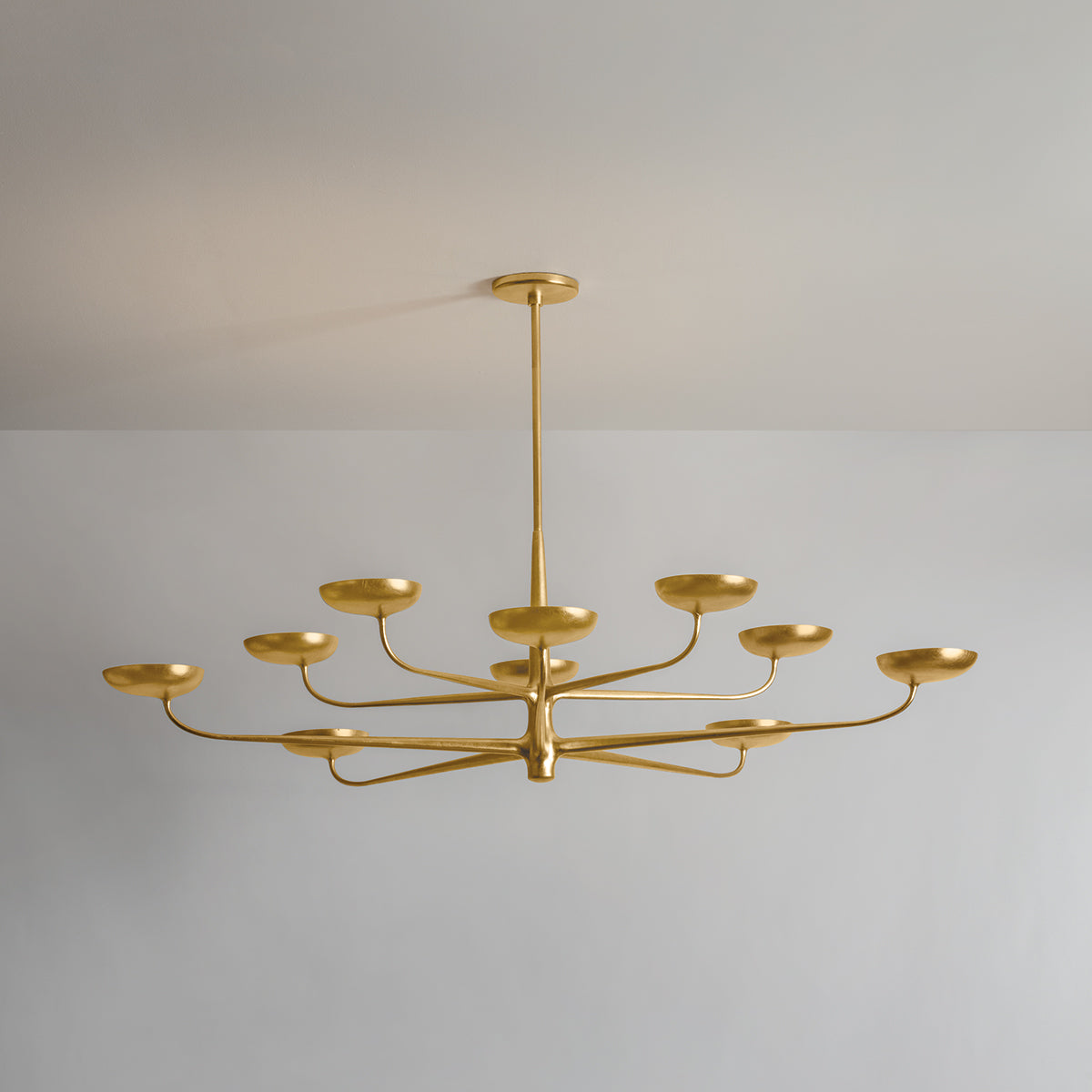 Hudson Valley Taormina 63" Chandelier Vintage Gold Leaf detail view 2