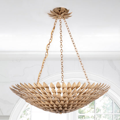Broche 8-Light Antique Gold Chandelier