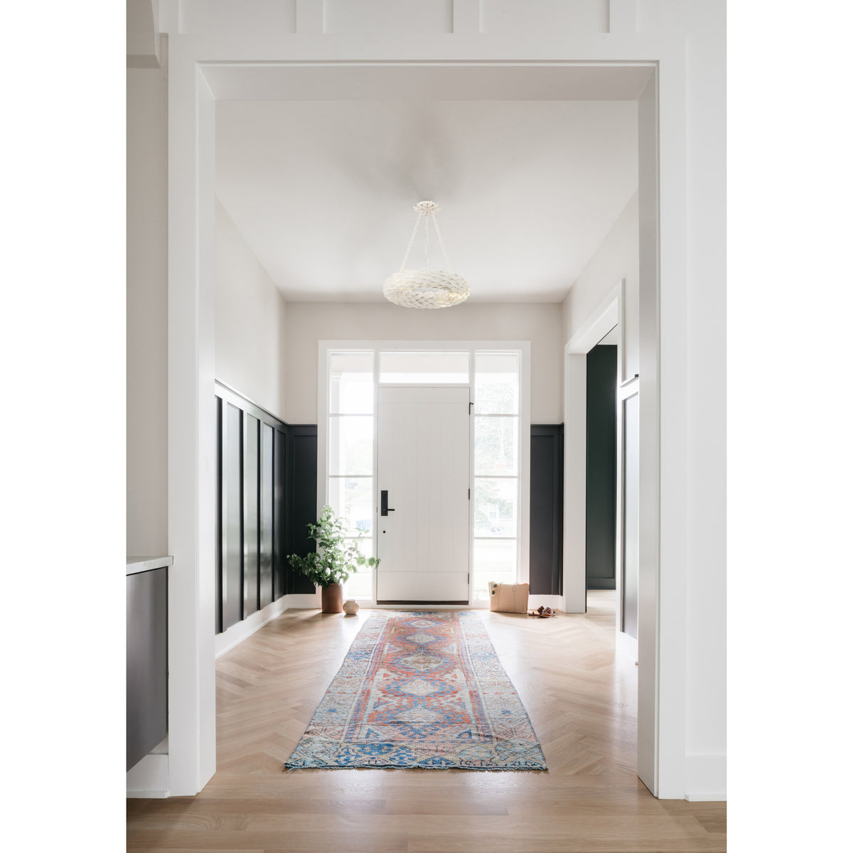Broche 6-Light LED Chandelier