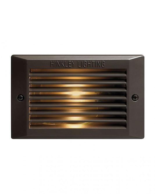 Hinkley Isaac 120v 4.50 watt Bronze Landscape Step Light Bronze