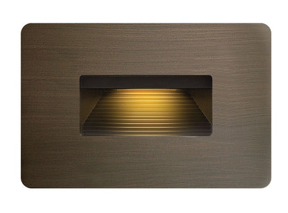 Hinkley Luna Outdoor Landscape Step Light Matte Bronze