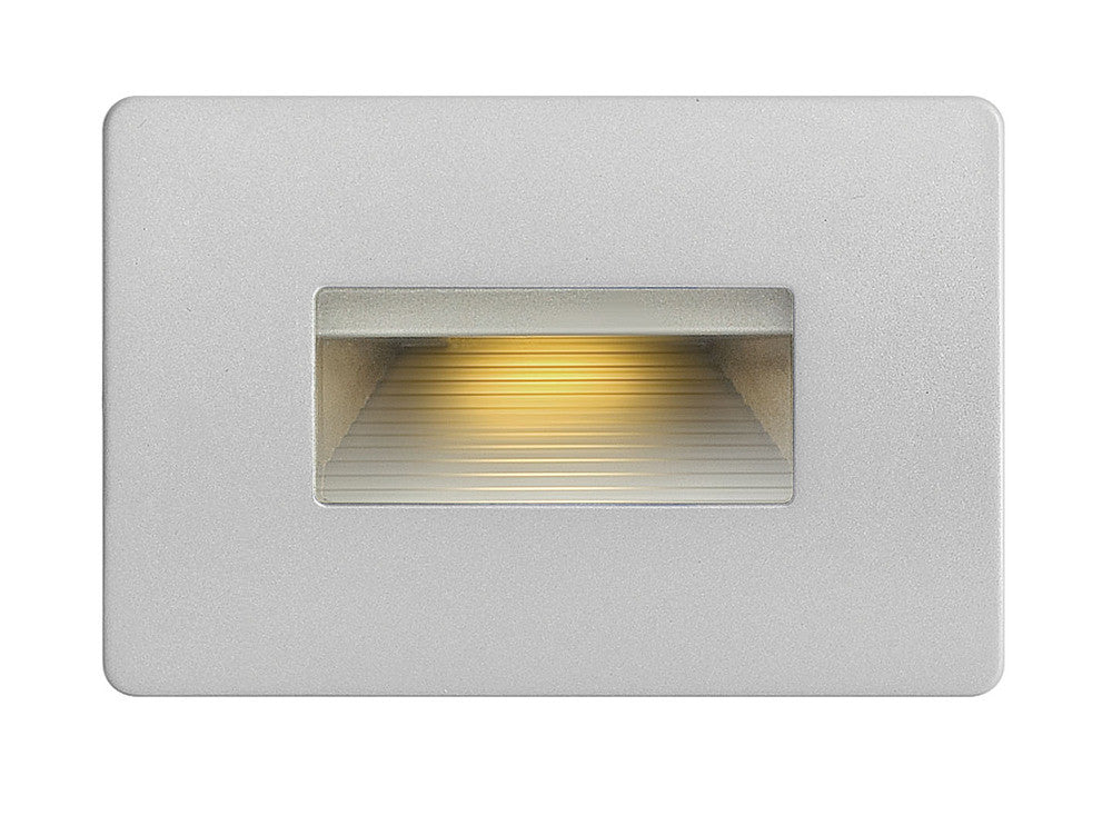 Hinkley Luna Outdoor Landscape Step Light Titanium