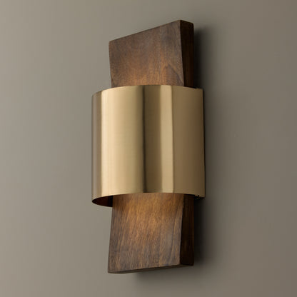 Capital Sidney Sconce