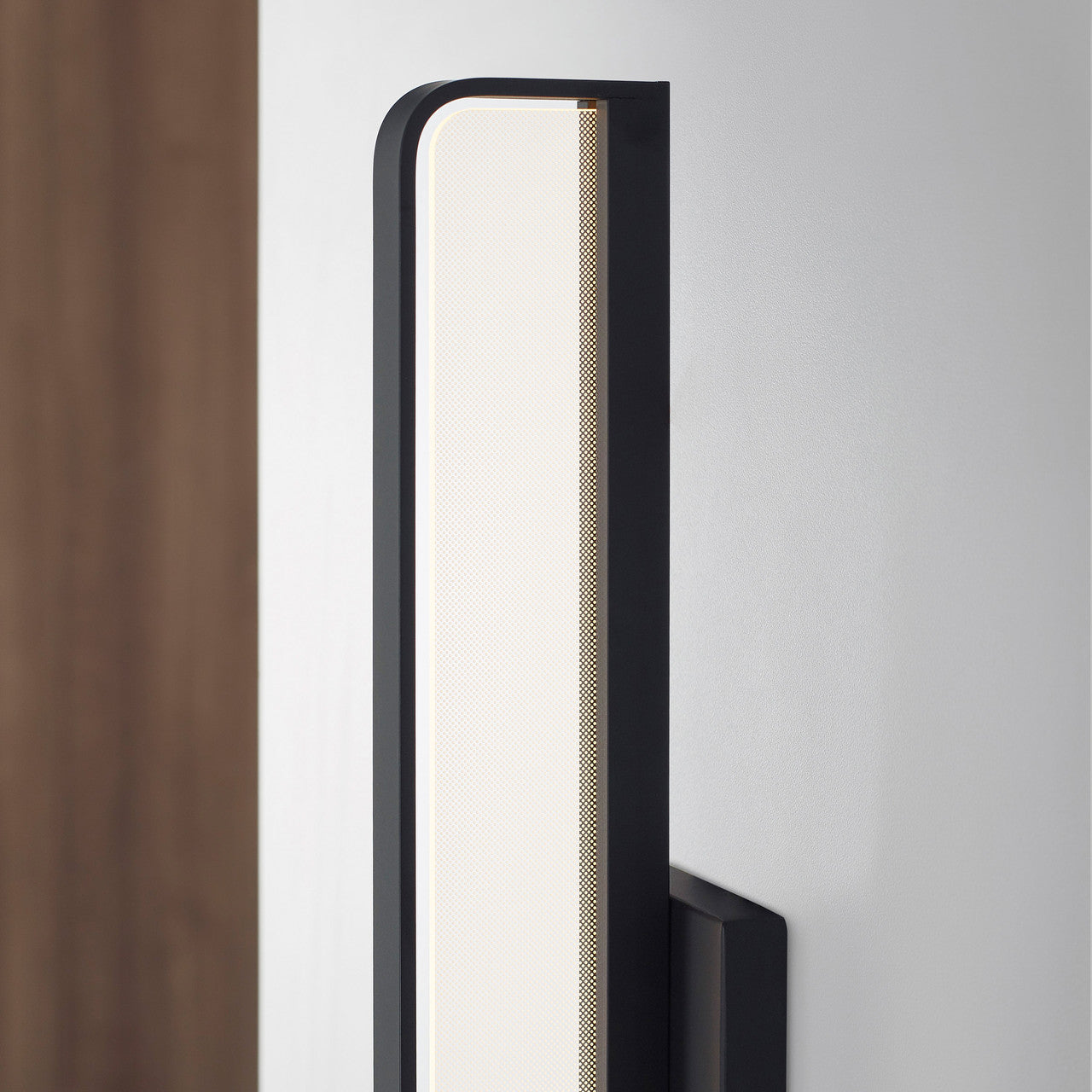 Visual Comfort Modern Banda LED Bathroom Wall Sconce 277V 