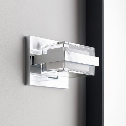 Kamden Bathroom Wall Sconce