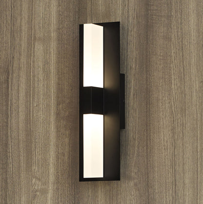 Lyft Outdoor Wall Sconce