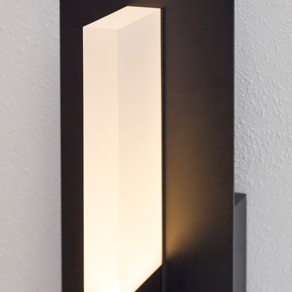 Lyft Outdoor Wall Sconce