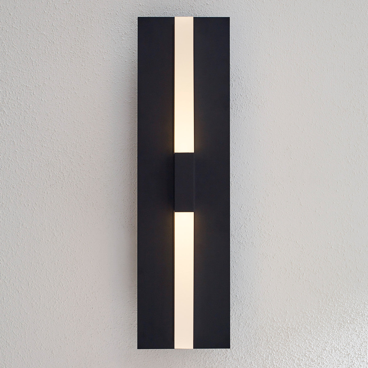 Lyft Outdoor Wall Sconce