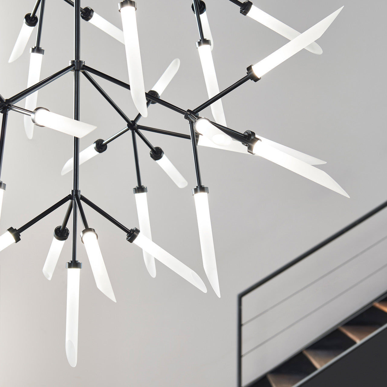 Spur Grande Chandelier
