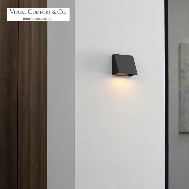 Pitch Single Outdoor Wall Sconce