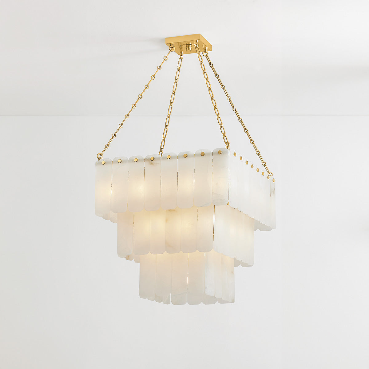 Hudson Valley Moissanite 33-Light Chandelier Aged Brass detail view 2