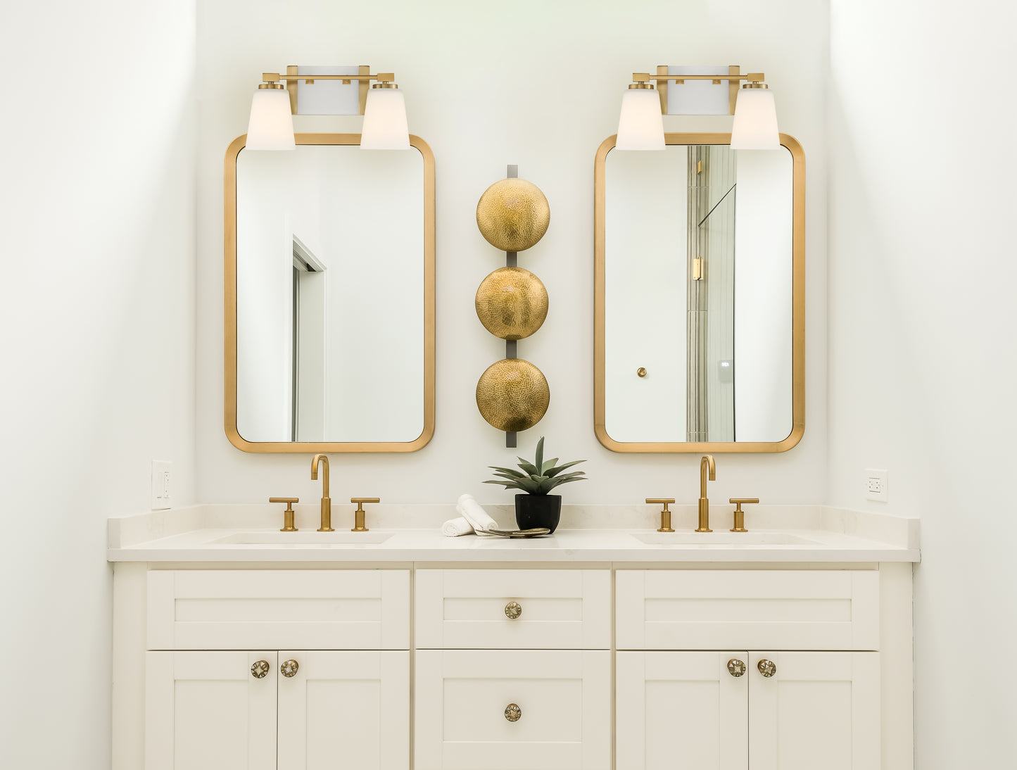 Darby 2-Light Bathroom Vanity Light in Warm Brass