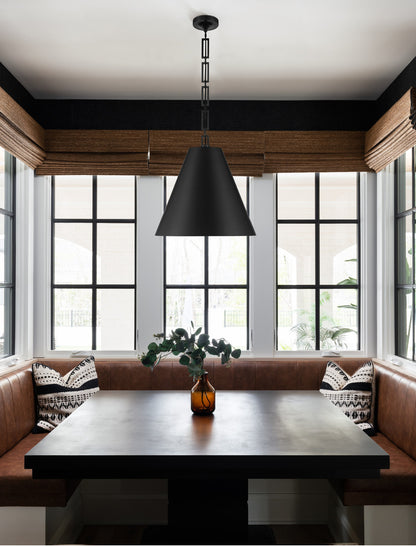 Chandeliers-Crystorama-8687