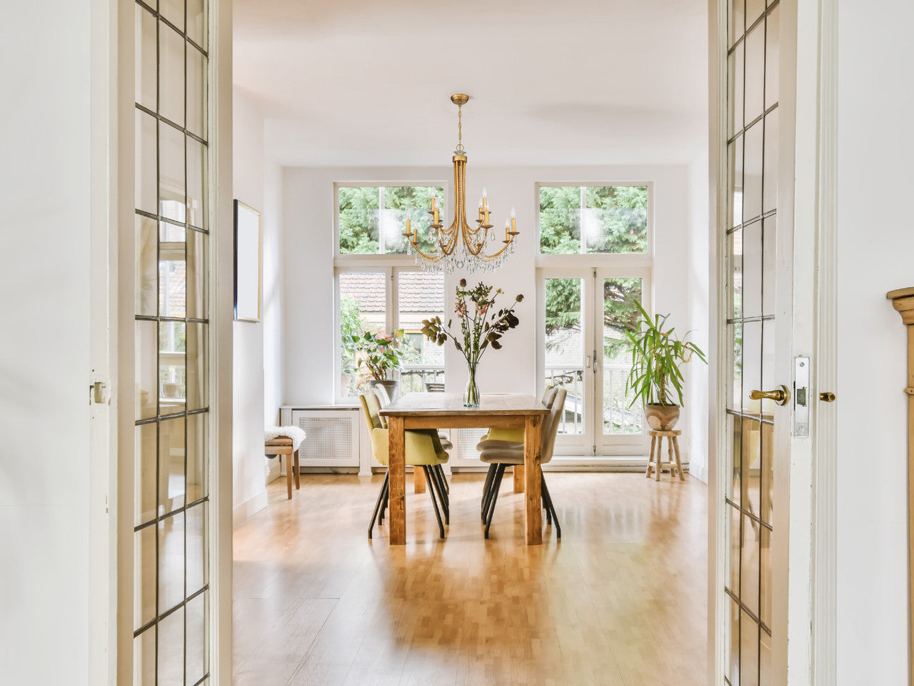 Chandeliers-Crystorama-8829